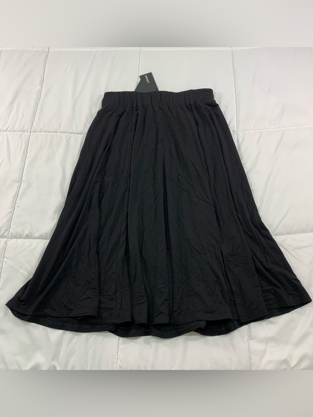 New EMMYDEVEAUX skirt size M